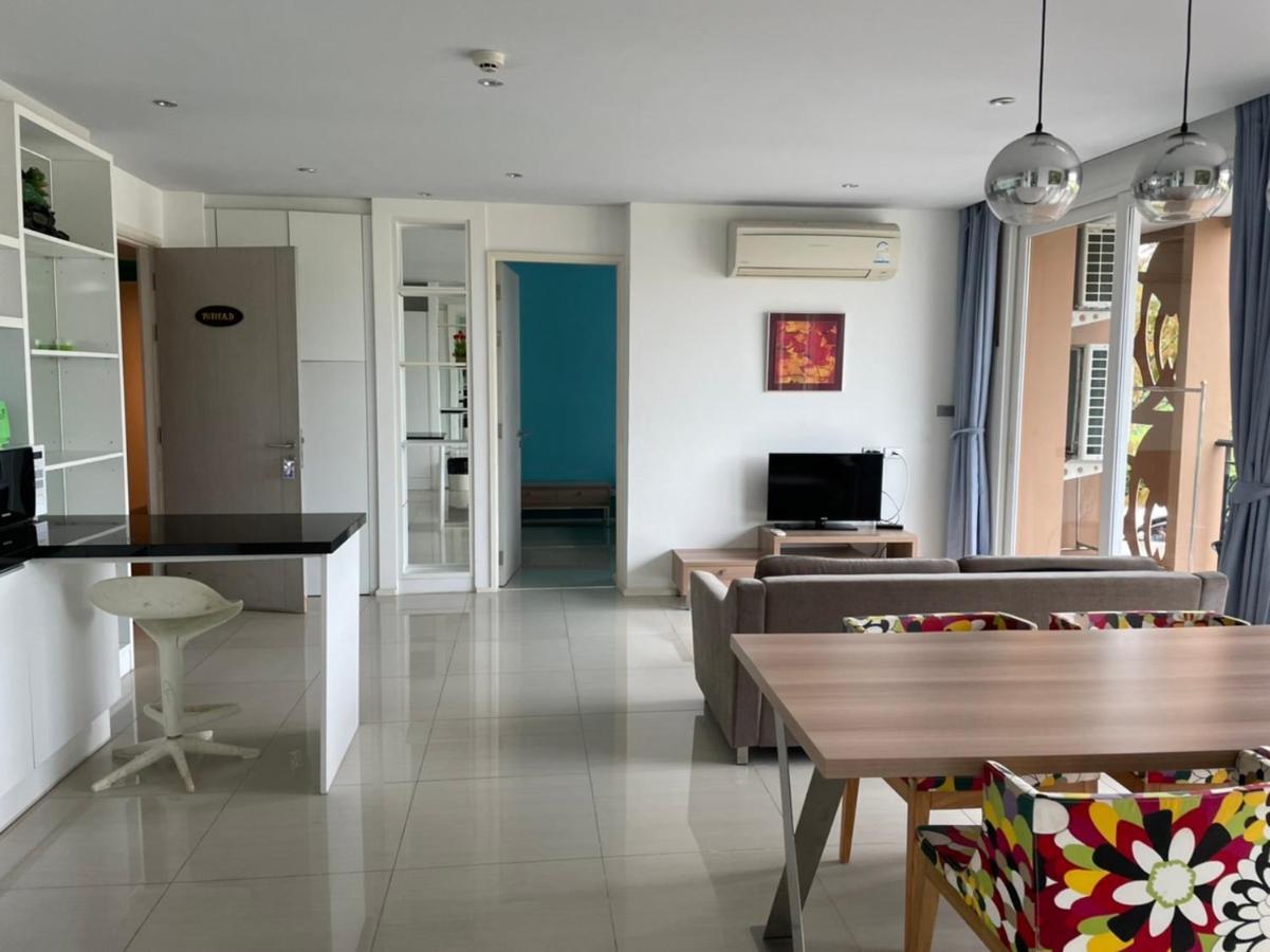 Atlantis Condo Resort Jomtien Bagian luar foto
