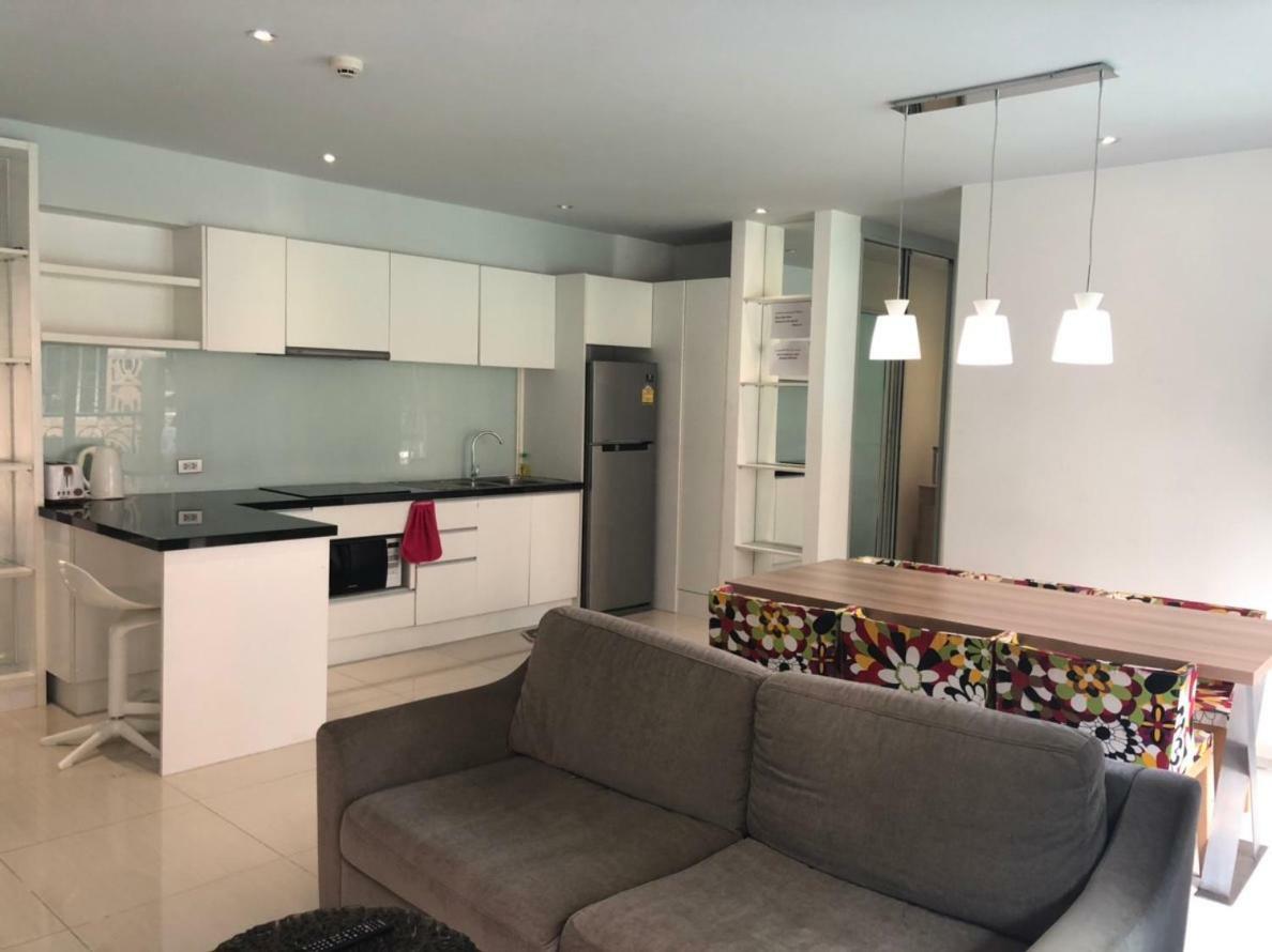 Atlantis Condo Resort Jomtien Bagian luar foto